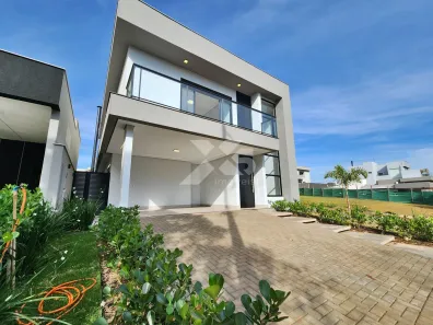 Casa de Condomínio com 4 Quartos à venda, 211m² no Gleba Simon Frazer, Londrina