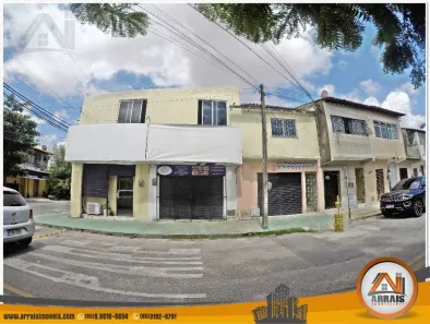 Casa com 5 Quartos à venda, 380m² no Vila União, Fortaleza