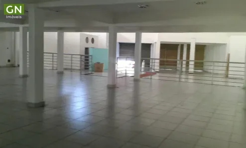 Ponto Comercial para alugar, 240m² no Sagrada Família, Belo Horizonte