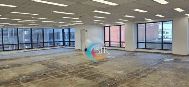 Sala Comercial para alugar, 218m² no Cerqueira César, São Paulo