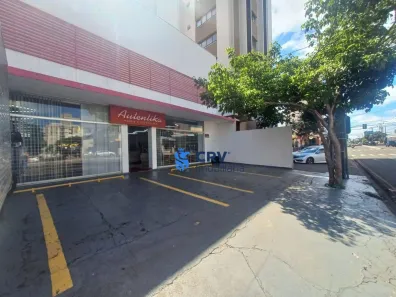 Ponto Comercial para alugar, 320m² no Vitória, Londrina