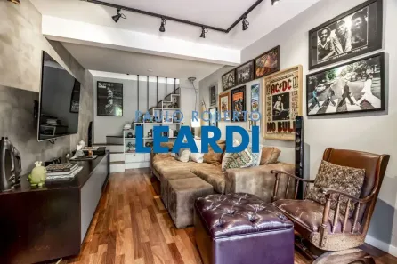 Sobrado com 3 Quartos à venda, 245m² no Jardim Paulista, São Paulo