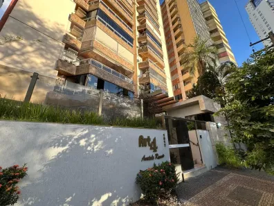 Apartamento com 4 Quartos para alugar, 133m² no Setor Oeste, Goiânia