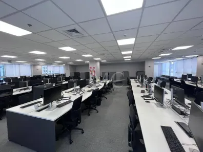 Sala Comercial para alugar, 415m² no Itaim Bibi, São Paulo