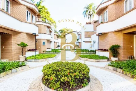 Casa de Condomínio com 4 Quartos à venda, 340m² no Santo Amaro, São Paulo