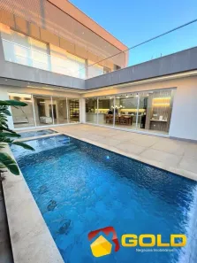 Casa com 4 Quartos à venda, 320m² no Jardim Colina, Uberlândia