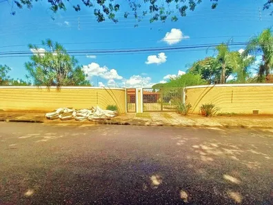 Fazenda/Sítio com 3 Quartos para alugar, 600m² no Chácara Boa Vista da Graminha, Limeira