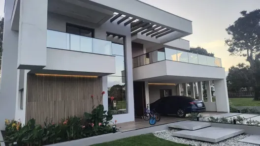 Casa de Condomínio com 5 Quartos à venda, 360m² no Aldeia, Paudalho