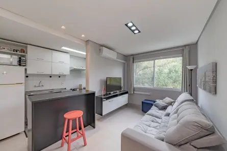 Apartamento com 2 Quartos à venda, 56m² no Partenon, Porto Alegre