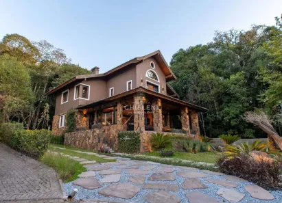 Casa de Condomínio com 4 Quartos à venda, 282m² no Lagos do Bosque, Gramado