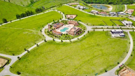 Lote/Terreno à venda, 1627m² no Condomínio Porto de São Pedro, Porto Feliz