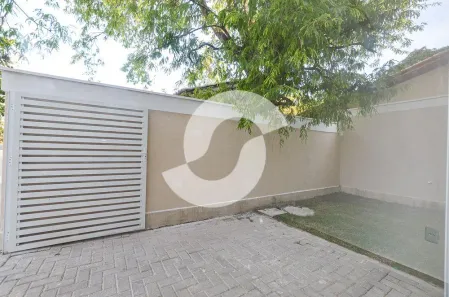 Casa de Condomínio com 3 Quartos à venda, 97m² no Piratininga, Niterói