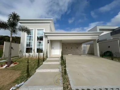 Casa com 3 Quartos à venda, 219m² no Extensão do Bosque, Rio das Ostras