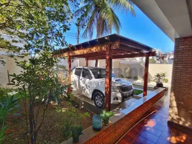 Sobrado com 5 Quartos à venda, 405m² no Indaiá, Caraguatatuba