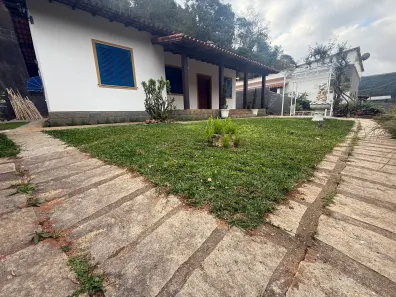 Casa com 3 Quartos à venda, 700m² no Itaipava, Petrópolis