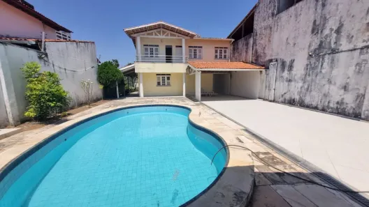 Casa com 9 Quartos à venda, 430m² no Parque Manibura, Fortaleza