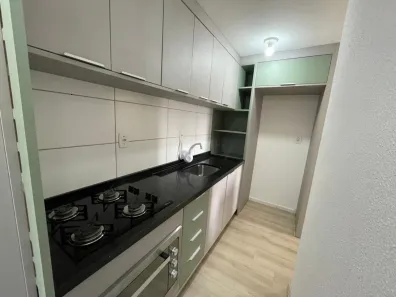 Apartamento com 2 Quartos para alugar, 60m² no Esplanada, Chapecó