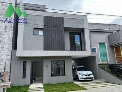 Casa de Condomínio com 3 Quartos à venda, 179m² no Xaxim, Curitiba