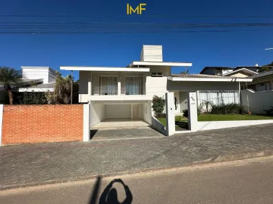 Casa com 3 Quartos à venda, 310m² no Das Capitais, Timbó
