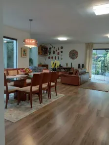 Casa com 3 Quartos à venda, 220m² no Campo Belo, São Paulo