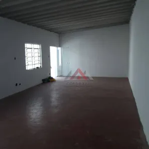 Imóvel Comercial à venda, 210m² no Vila Amorim, Suzano