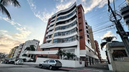 Apartamento com 3 Quartos para alugar, 186m² no Bom Abrigo, Florianópolis