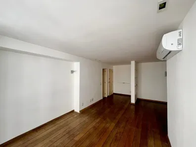 Apartamento com 3 Quartos à venda, 121m² no Leme, Rio de Janeiro
