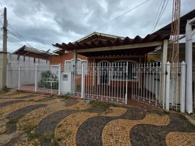 Casa com 2 Quartos para alugar, 97m² no Jardim Flamboyant, Campinas
