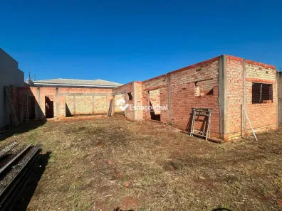 Lote/Terreno à venda, 341m² no Vila Mamedina, Lençóis Paulista