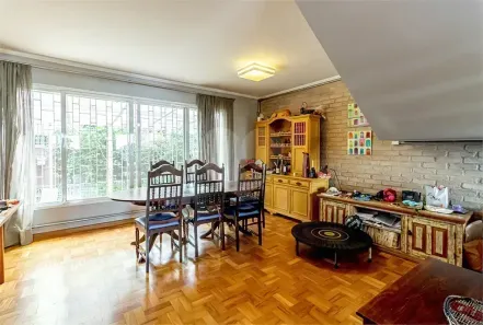 Casa com 3 Quartos à venda, 210m² no Vila Madalena, São Paulo
