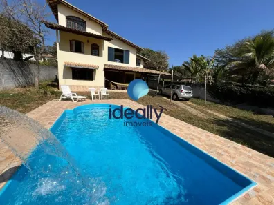 Sobrado com 3 Quartos à venda, 219m² no Braúnas, Belo Horizonte
