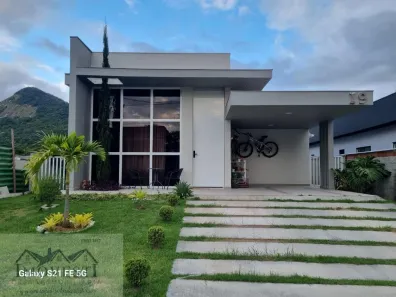 Casa de Condomínio com 3 Quartos à venda, 195m² no Ubatiba, Maricá