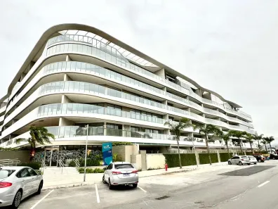Apartamento com 4 Quartos para alugar, 185m² no Enseada do Suá, Vitória