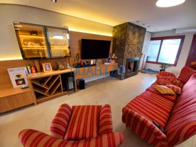 Sobrado com 3 Quartos à venda, 204m² no Ipanema, Porto Alegre