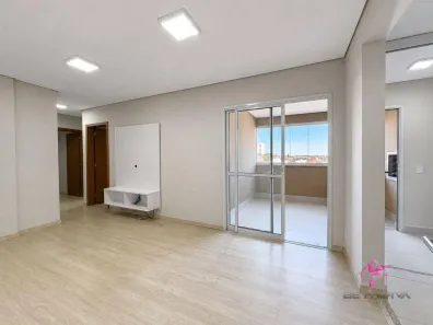 Apartamento com 2 Quartos para alugar, 113m² no Centro, Leme