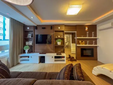 Apartamento com 3 Quartos à venda, 140m² no Centro, Balneário Camboriú