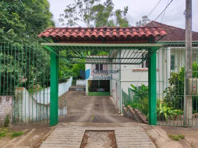 Casa com 4 Quartos à venda, 360m² no Teresópolis, Porto Alegre