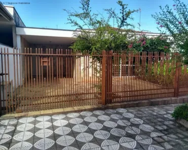 Casa com 3 Quartos à venda, 220m² no Vila Trujillo, Sorocaba