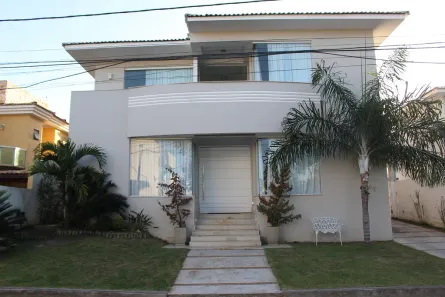 Casa de Condomínio com 4 Quartos à venda, 380m² no Santa Cruz, Campos dos Goytacazes