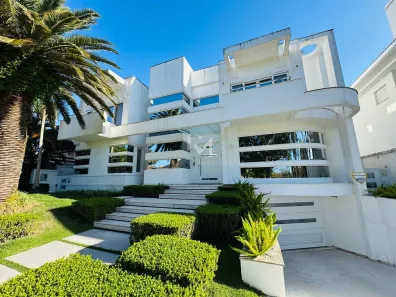 Casa com 5 Quartos à venda, 1200m² no Jurerê Internacional, Florianópolis