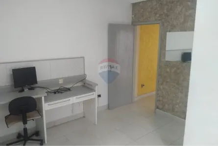 Sala Comercial para alugar, 40m² no Vila Mangalot, São Paulo