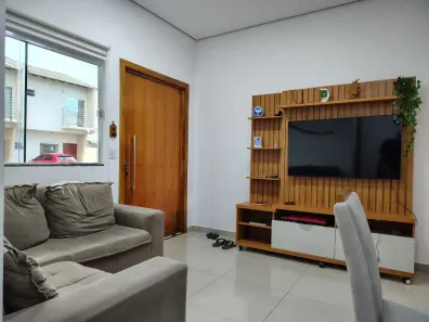 Casa com 2 Quartos à venda, 250m² no Centenário, Boa Vista