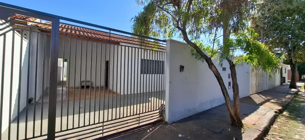 Casa com 3 Quartos à venda, 189m² no Centro, Araraquara