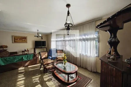 Casa com 3 Quartos à venda, 350m² no Jardim Guapira, São Paulo