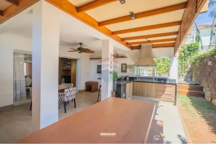 Casa de Condomínio com 4 Quartos à venda, 250m² no Parque da Hípica, Campinas