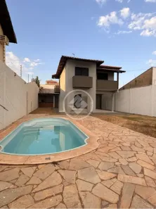 Casa com 3 Quartos à venda, 228m² no Santa Cruz, Cuiabá