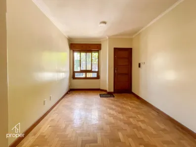 Sobrado com 3 Quartos para alugar, 142m² no Centro, Pelotas