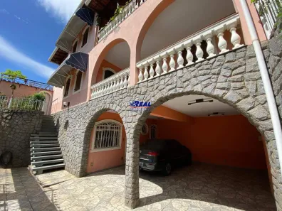 Casa com 5 Quartos à venda, 384m² no Barreiro, Belo Horizonte