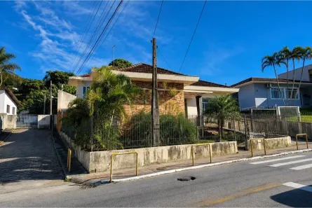 Casa com 5 Quartos à venda, 350m² no Centro, São José