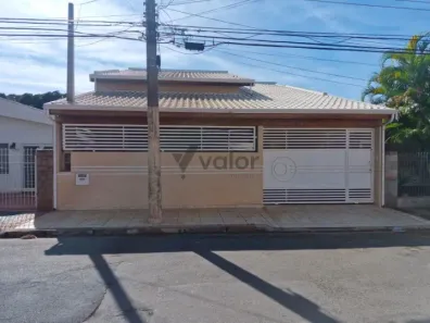 Casa com 4 Quartos à venda, 170m² no Vila Nova, Campinas